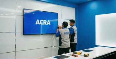 Pemasangan TV LED untuk acara launching produk dan brand activation